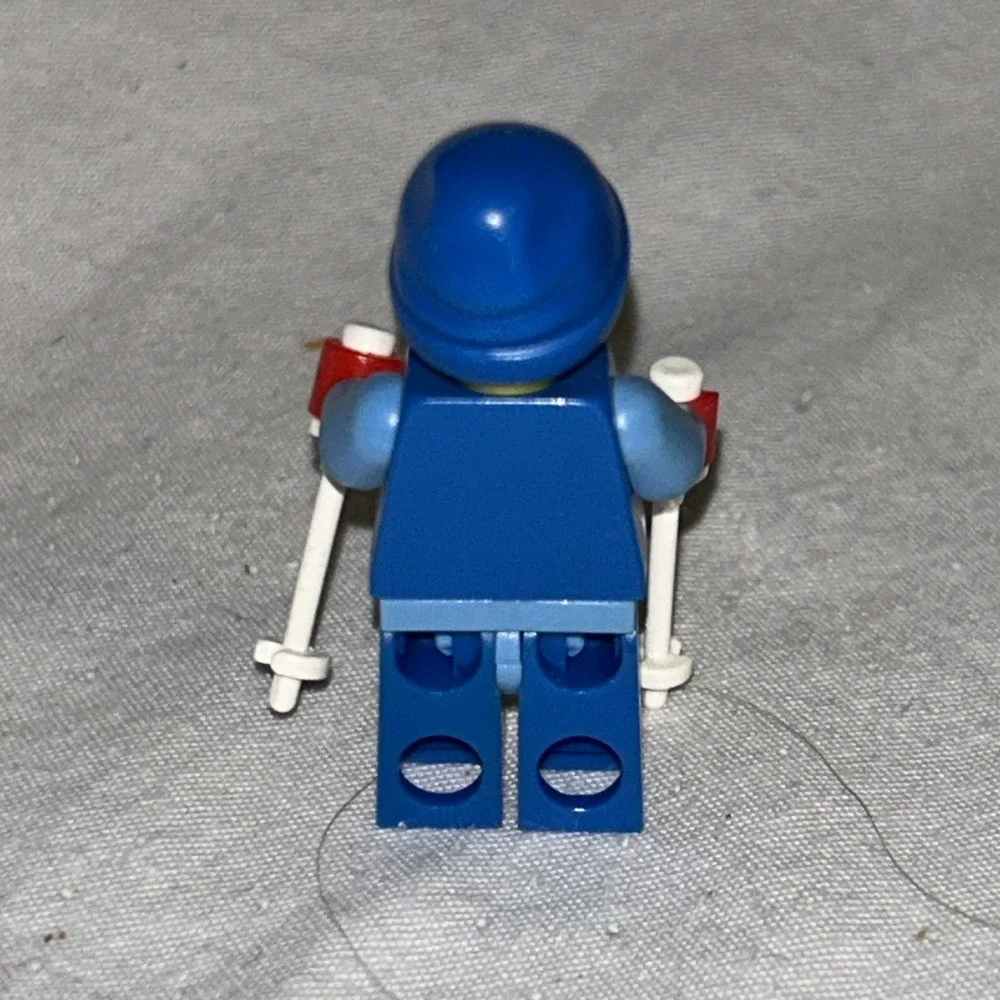 Skier Series‎ 2 Skis Poles Ski CMF LEGO Minifigure Mini Figure